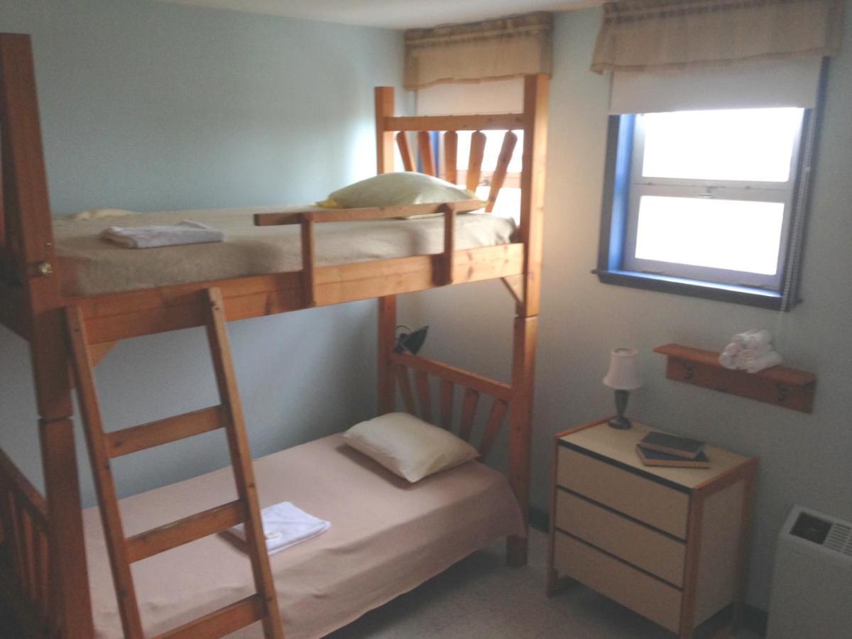 Auberge De Douglastown Gaspé Eksteriør bilde