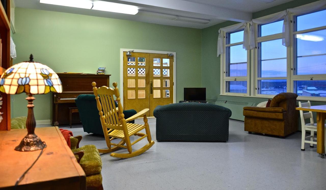 Auberge De Douglastown Gaspé Eksteriør bilde